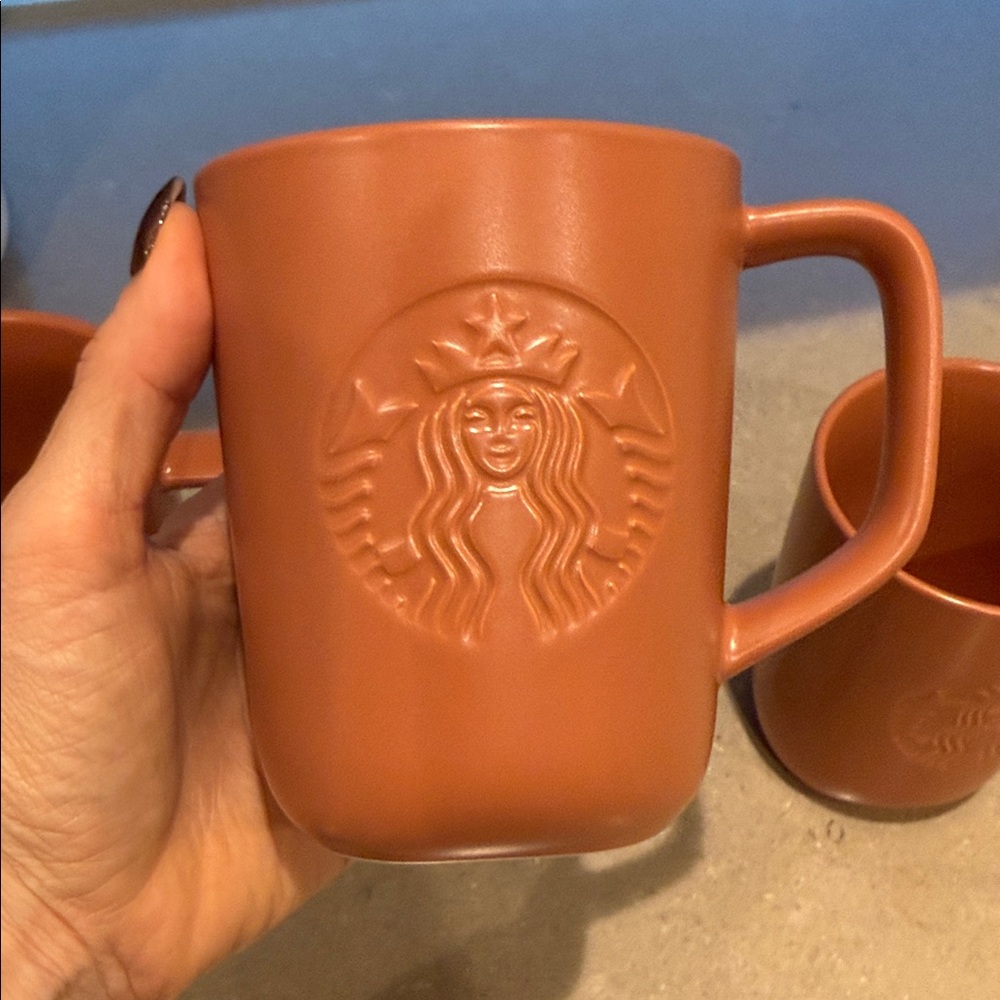 Starbucks terracotta mugs (set of 3) - Picture 5 of 11